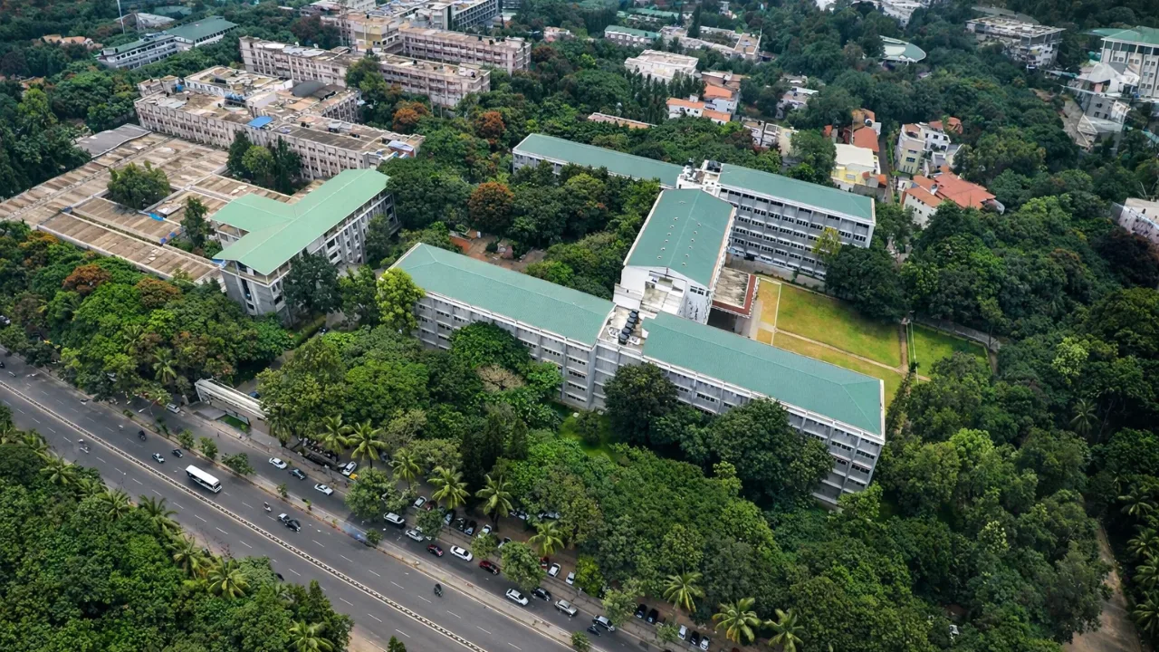 Campus of St. John's Medical College, Bengaluru