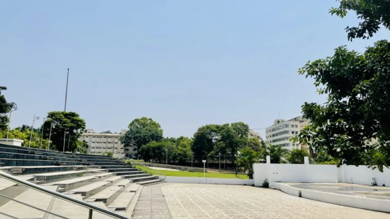 Campus of Vydehi Institute of Dental Sciences and Research Centre (VIDS & RC), Bengaluru