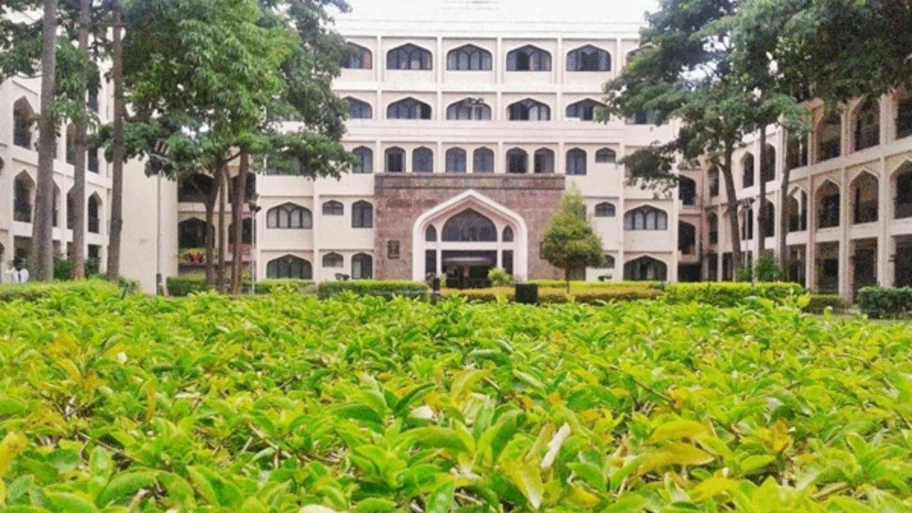Campus of Al-Ameen College of Pharmacy