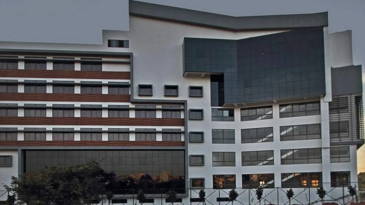 The campus at KLE Society's Law College, Ullal
