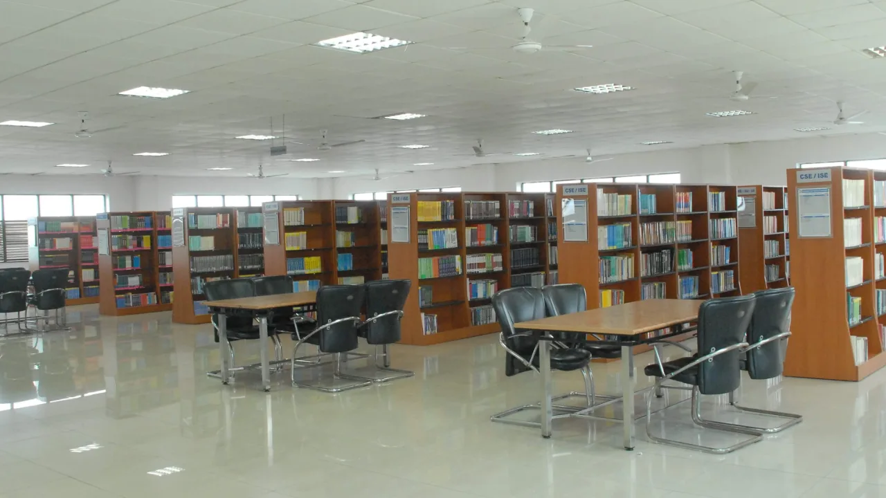 Campus of Dayananda Sagar College of Engineering (DSCE), Bengaluru