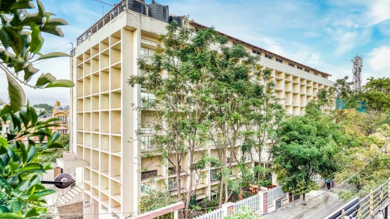 The campus at Sri Kumaran Children's Home - State Board (SSLC), Tata Silk Farm