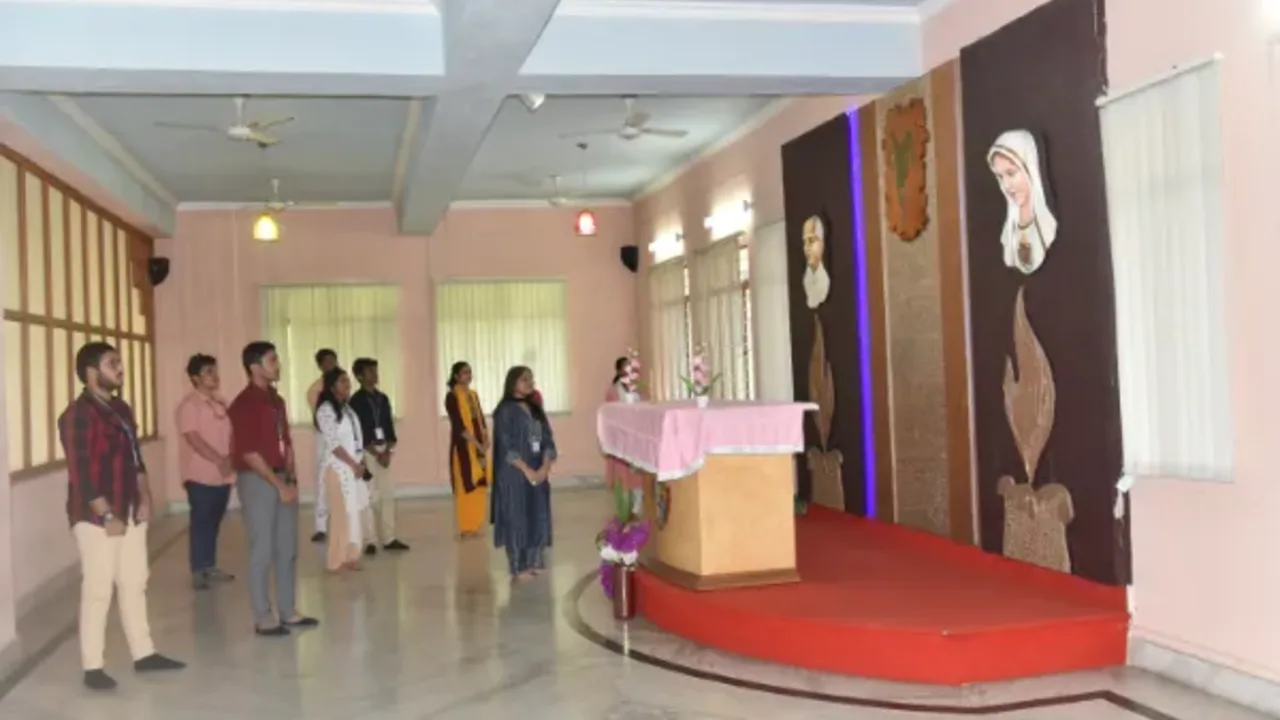The college prayer hall