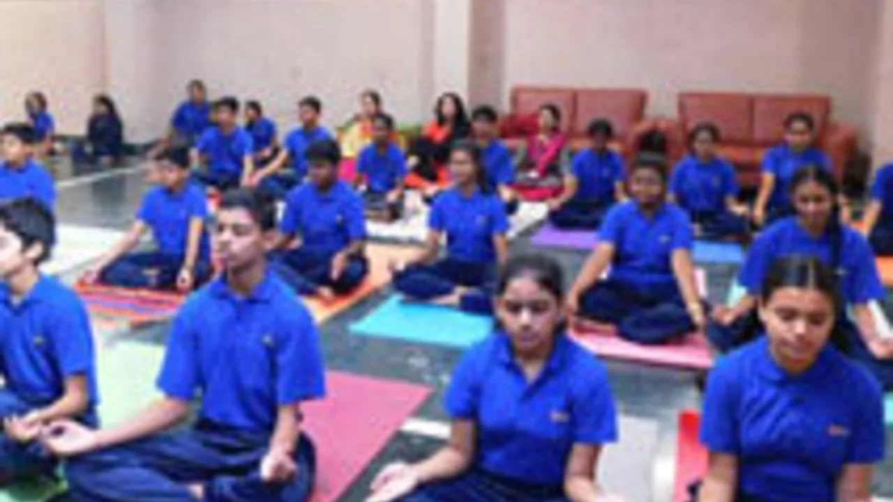 Young Champs, The Indoor Stadium